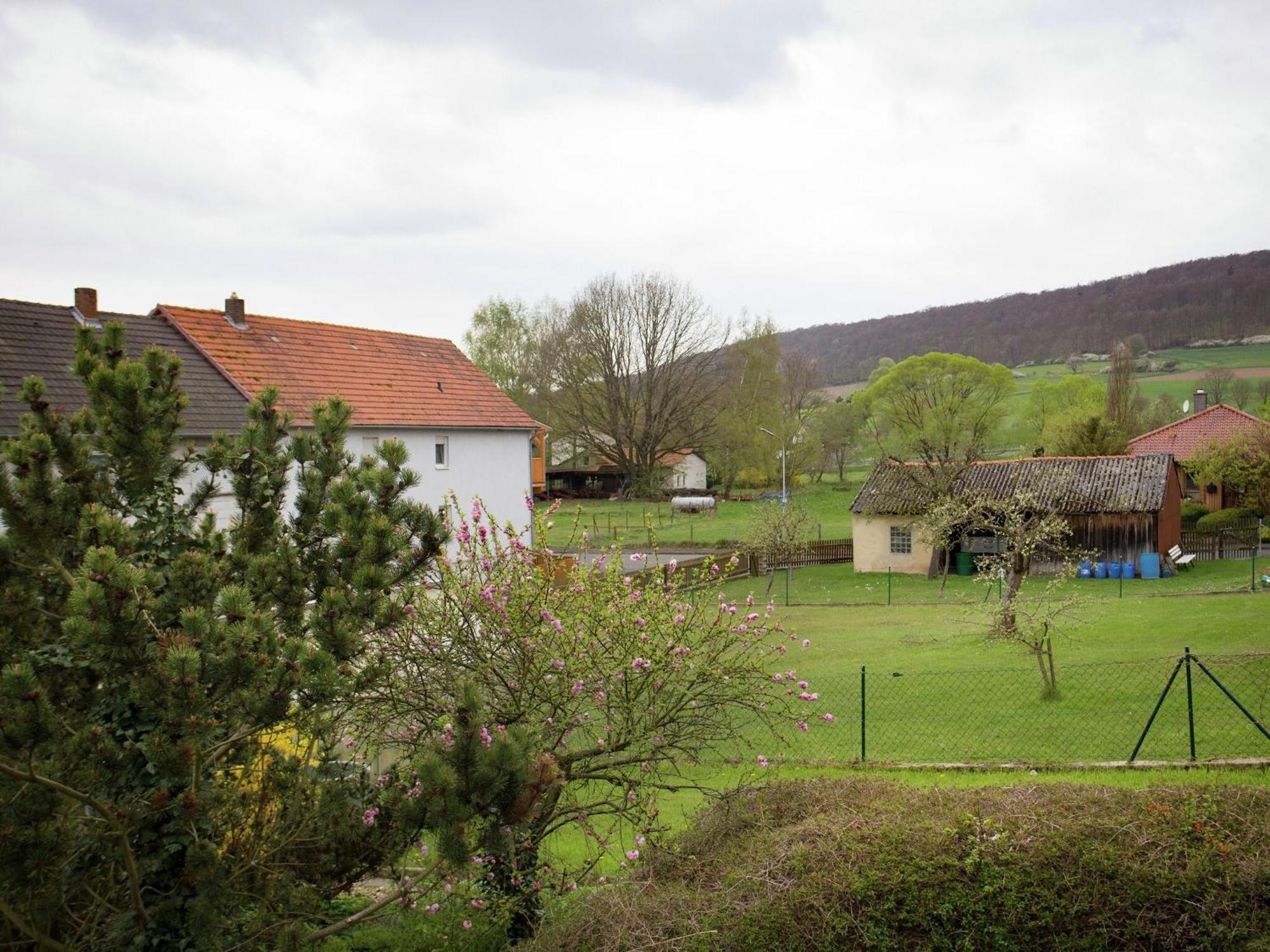 Large Detached Holiday Home In Hesse With Private Garden And Terrace Homberg  Exterior photo